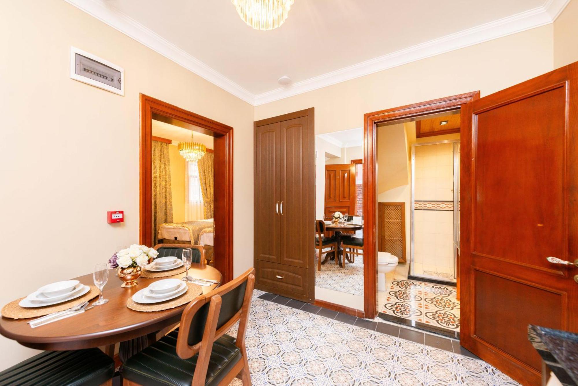Brown Mansion Oldcity Istanbul Exterior photo