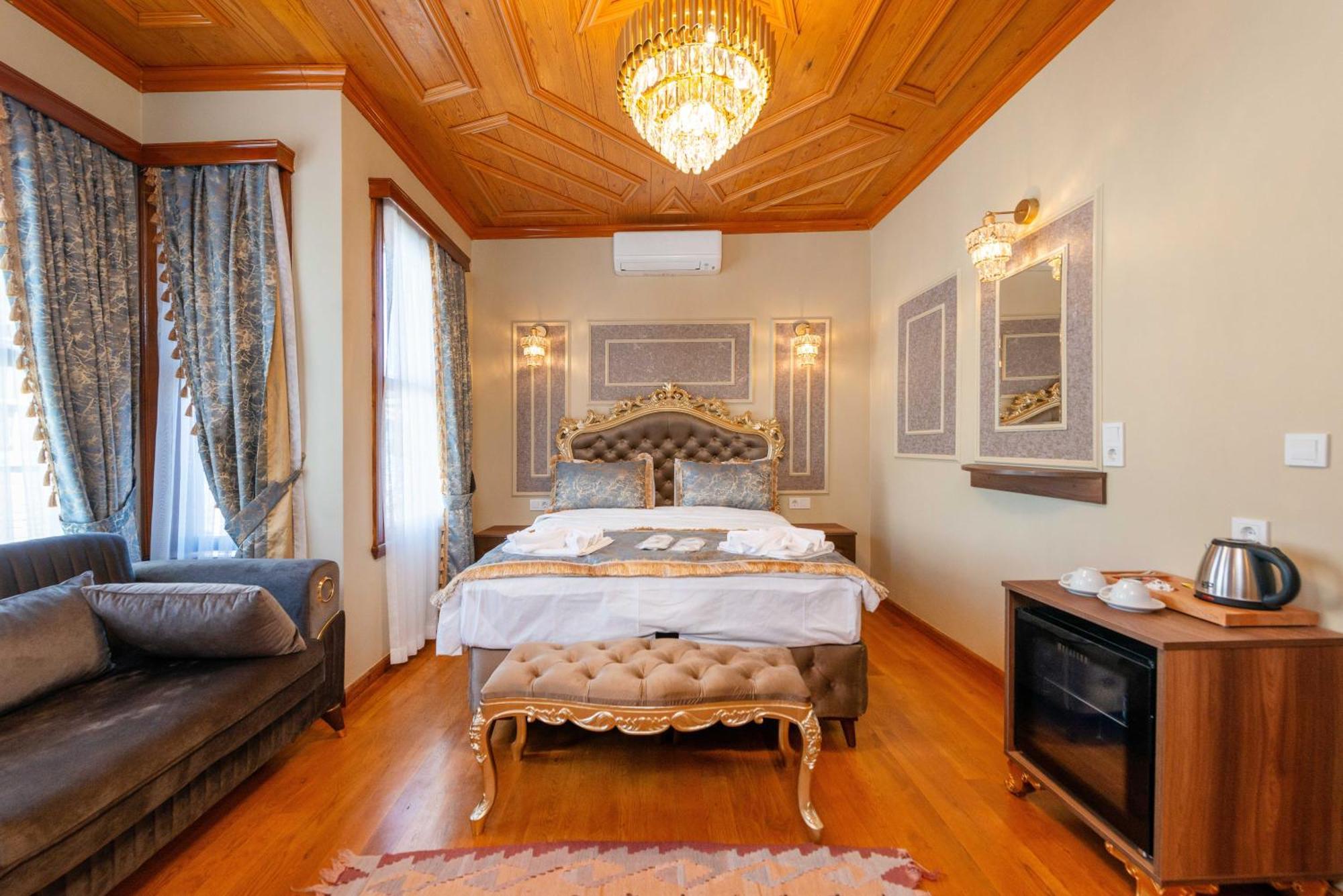 Brown Mansion Oldcity Istanbul Exterior photo